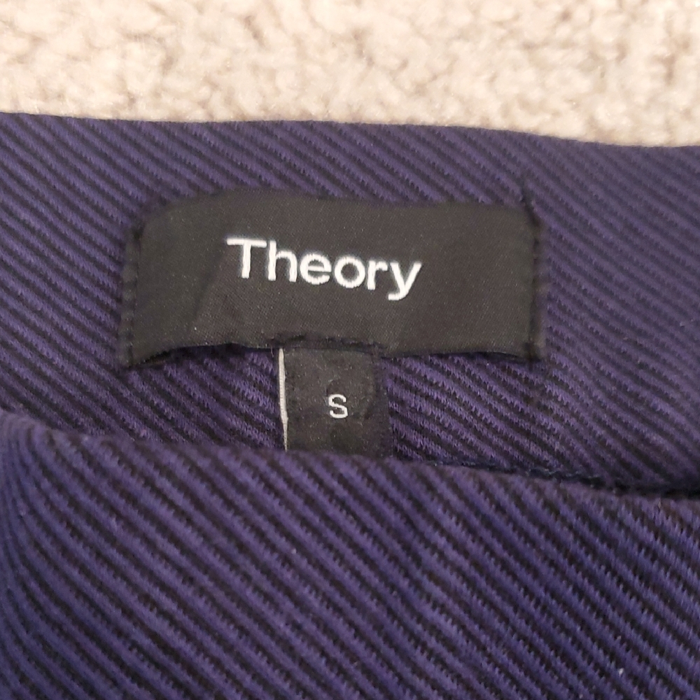 Theory Stretchy Legings In navy blue